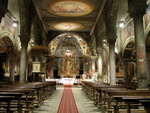 Interni di S.Gaudenzio a Baceno (VB). 2004